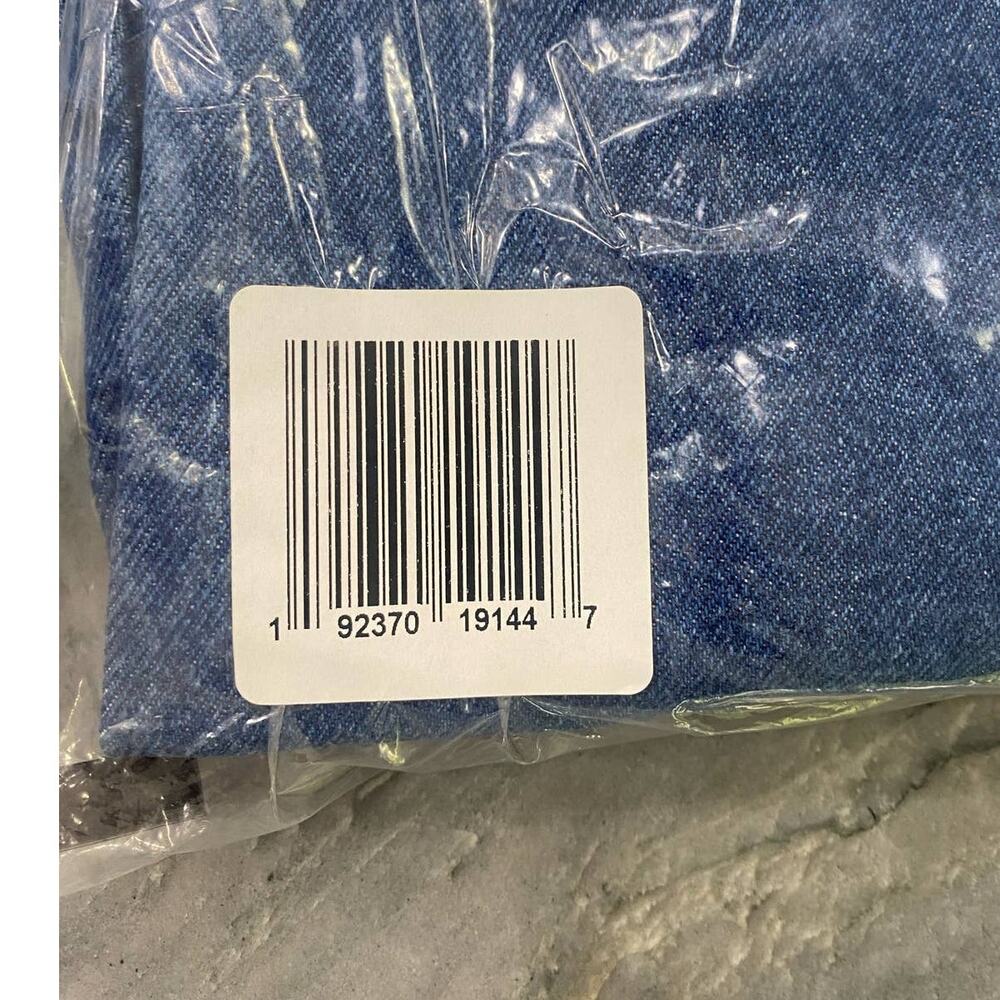 Classic Blue Women's Jeans - Picture 10 of 12